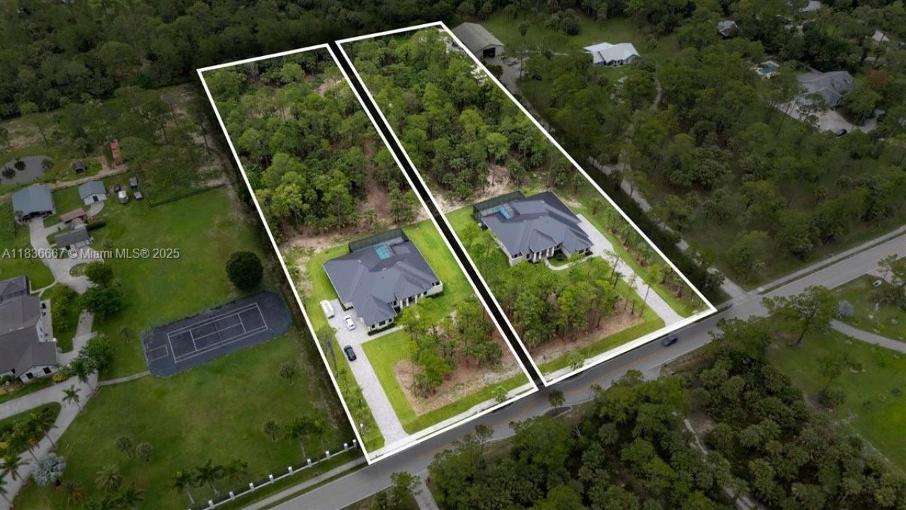 524 13th St Sw, Naples, FL 34117 Photo