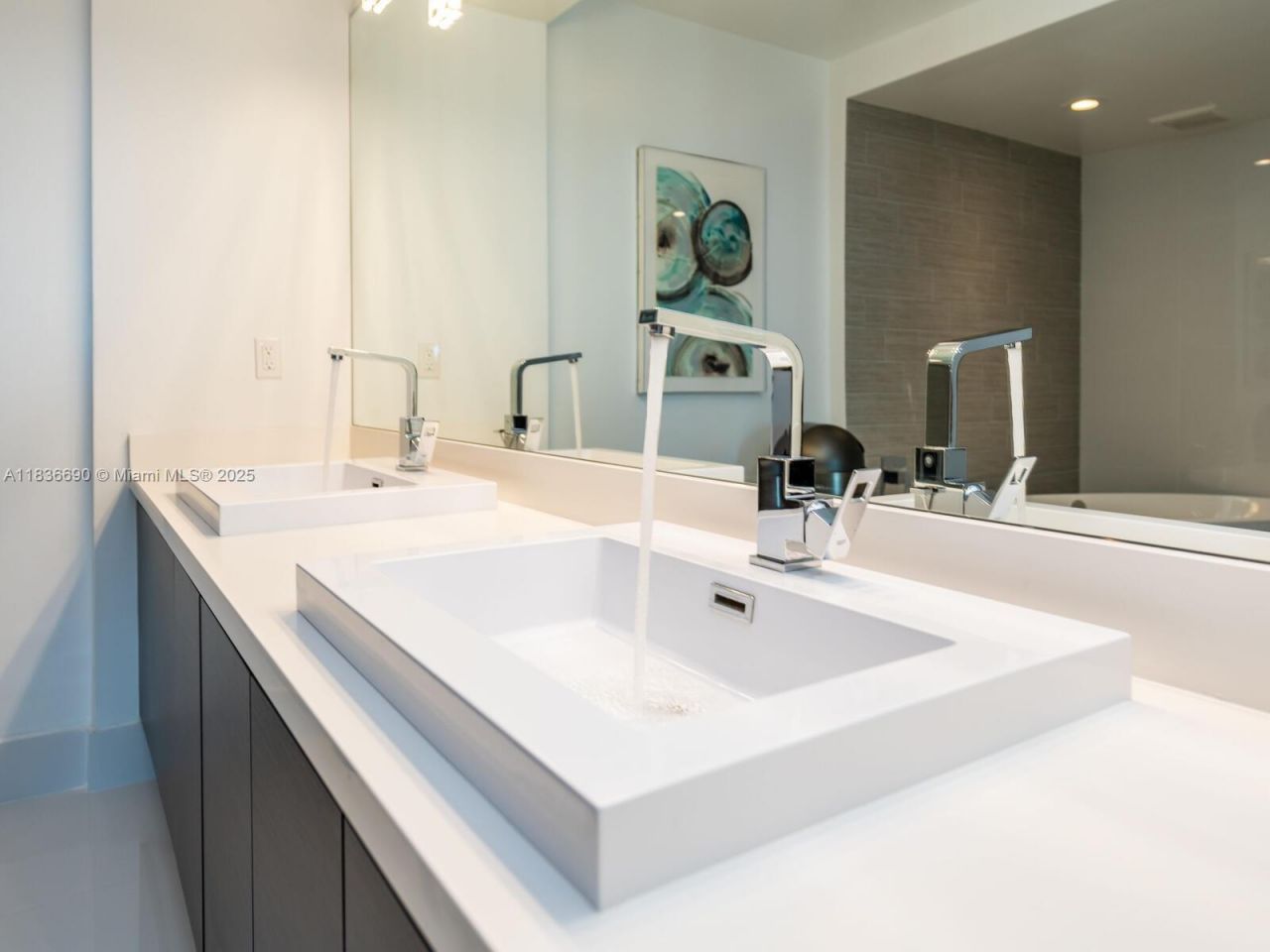 300 Sunny Isles Blvd, Unit 5-1605, Sunny Isles Beach, FL 33160 Photo