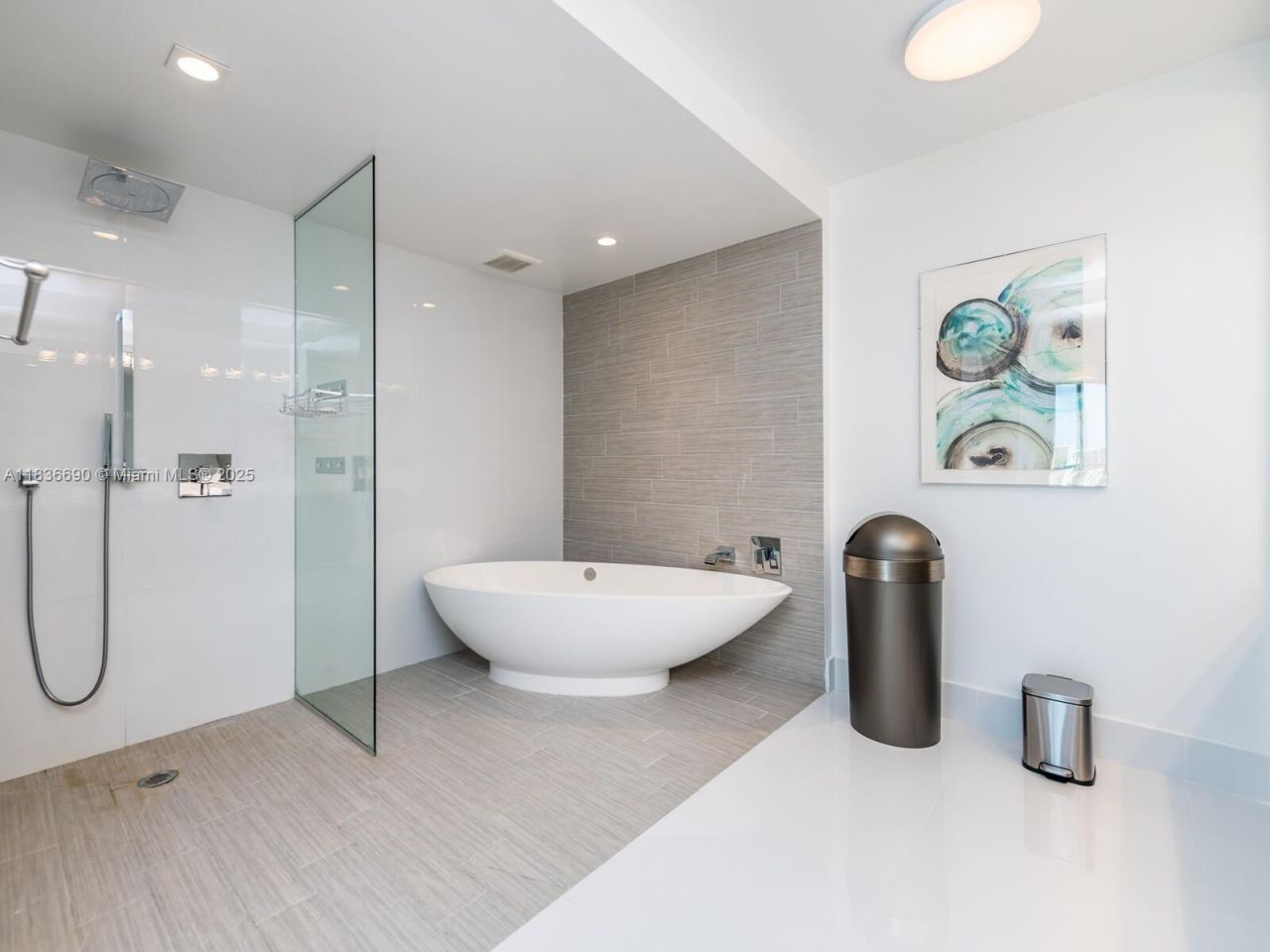 300 Sunny Isles Blvd, Unit 5-1605, Sunny Isles Beach, FL 33160 Photo