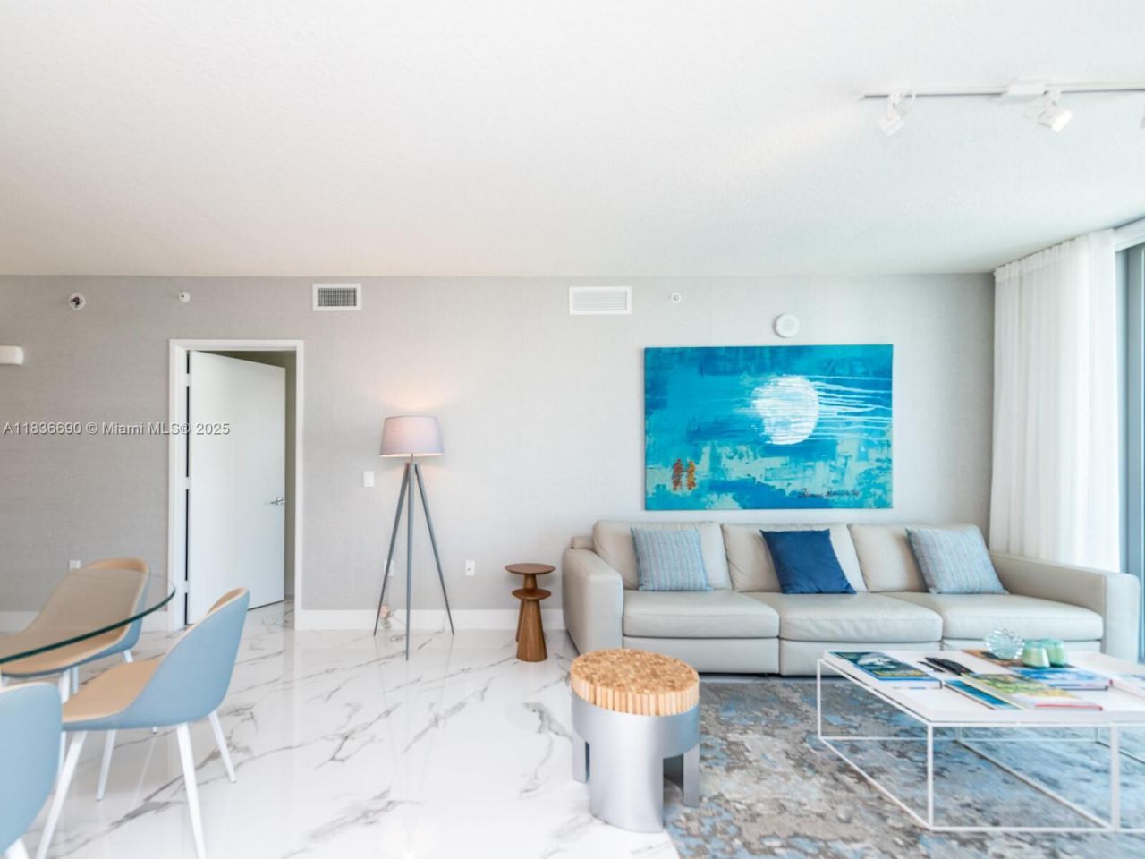 300 Sunny Isles Blvd, Unit 5-1605, Sunny Isles Beach, FL 33160 Photo