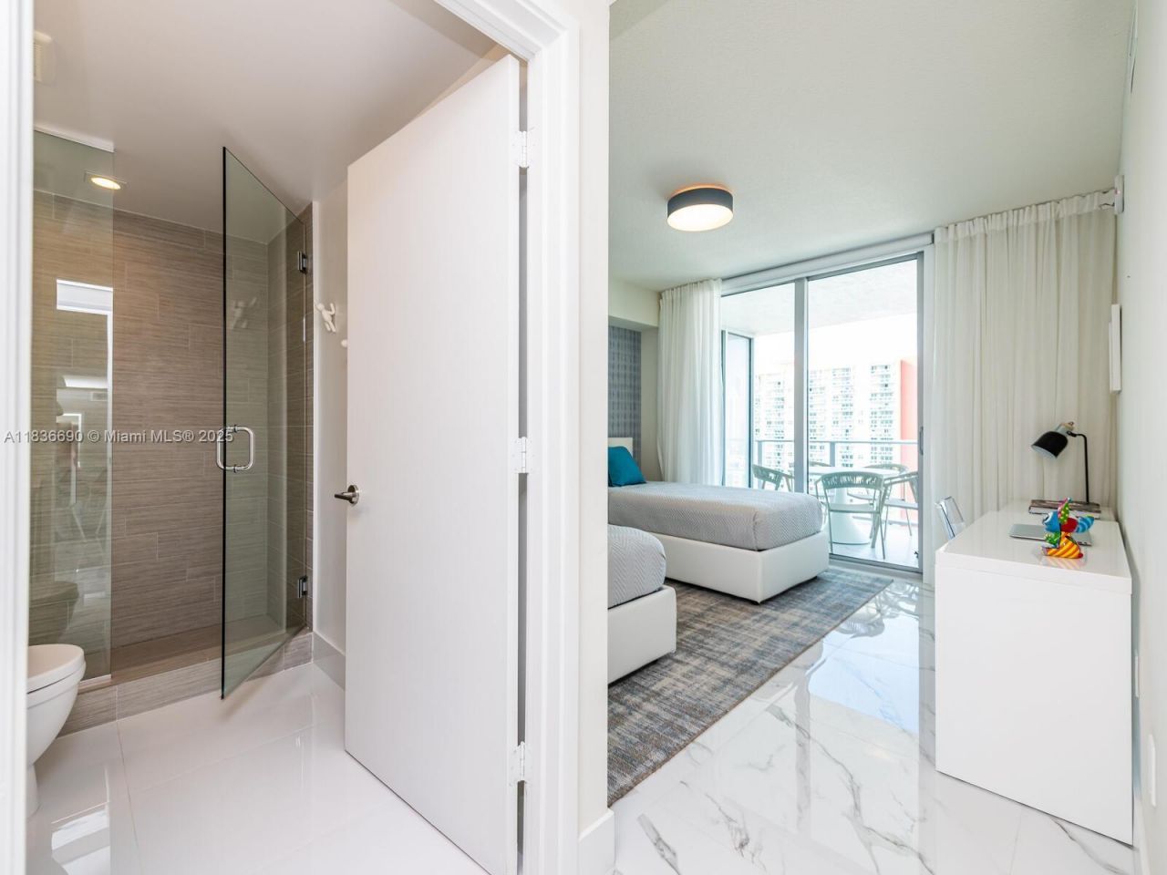 300 Sunny Isles Blvd, Unit 5-1605, Sunny Isles Beach, FL 33160 Photo