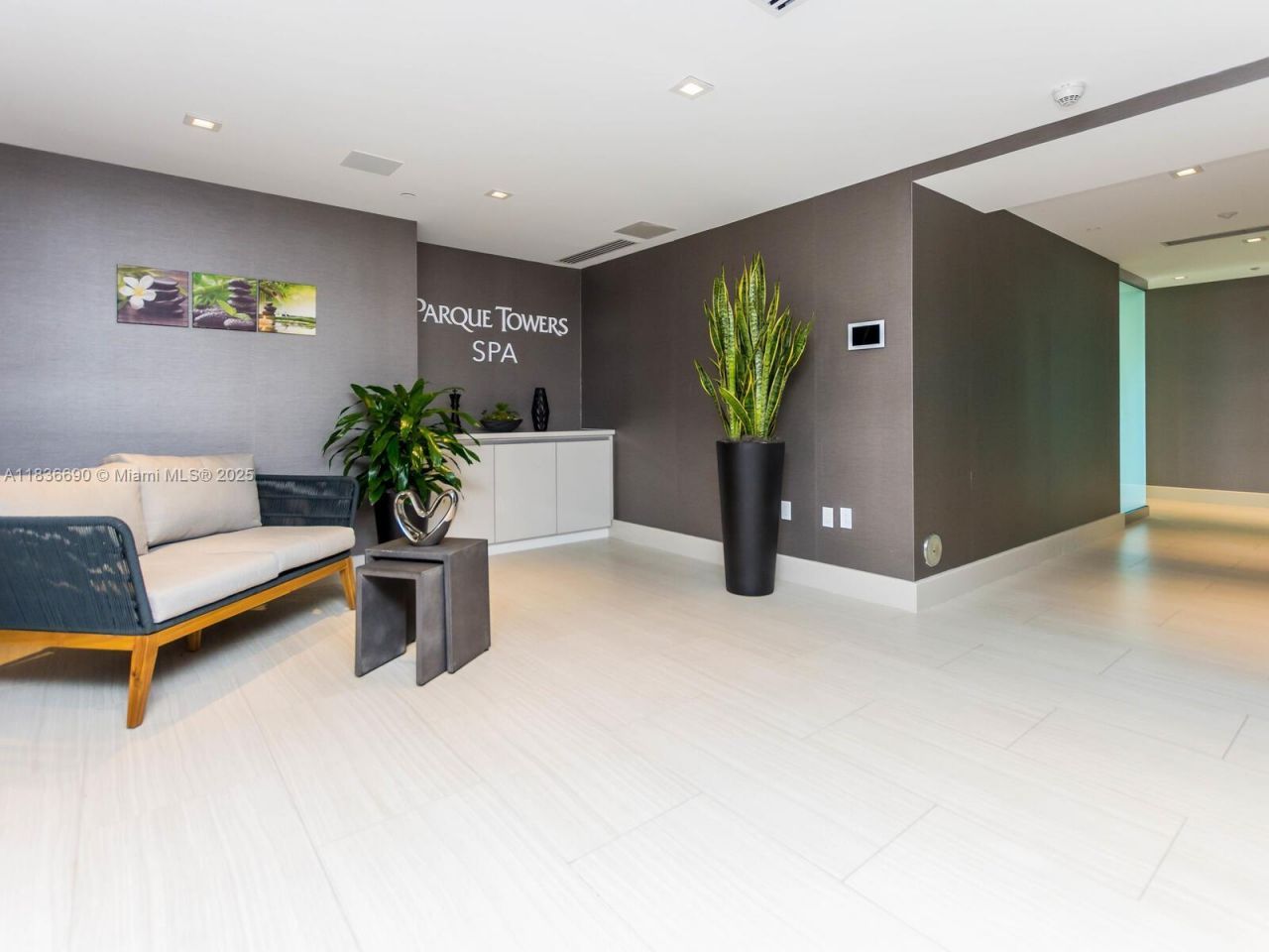 300 Sunny Isles Blvd, Unit 5-1605, Sunny Isles Beach, FL 33160 Photo