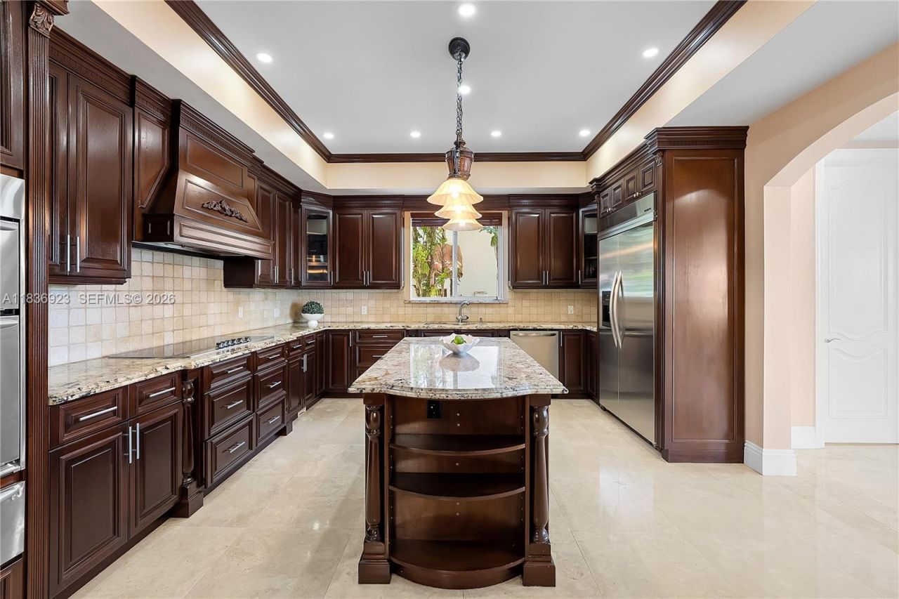 66 S Hibiscus Dr, Miami Beach, FL 33139 Photo