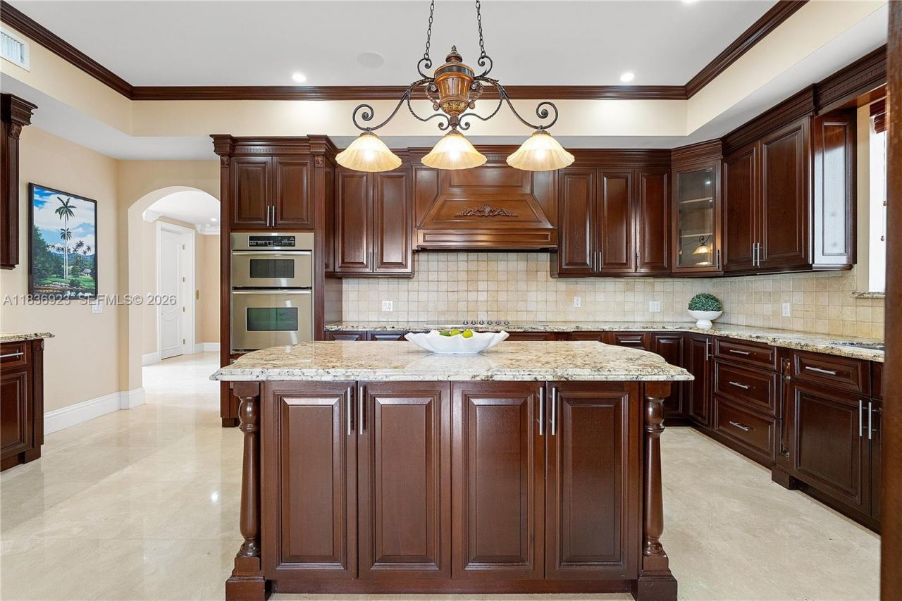 66 S Hibiscus Dr, Miami Beach, FL 33139 Photo