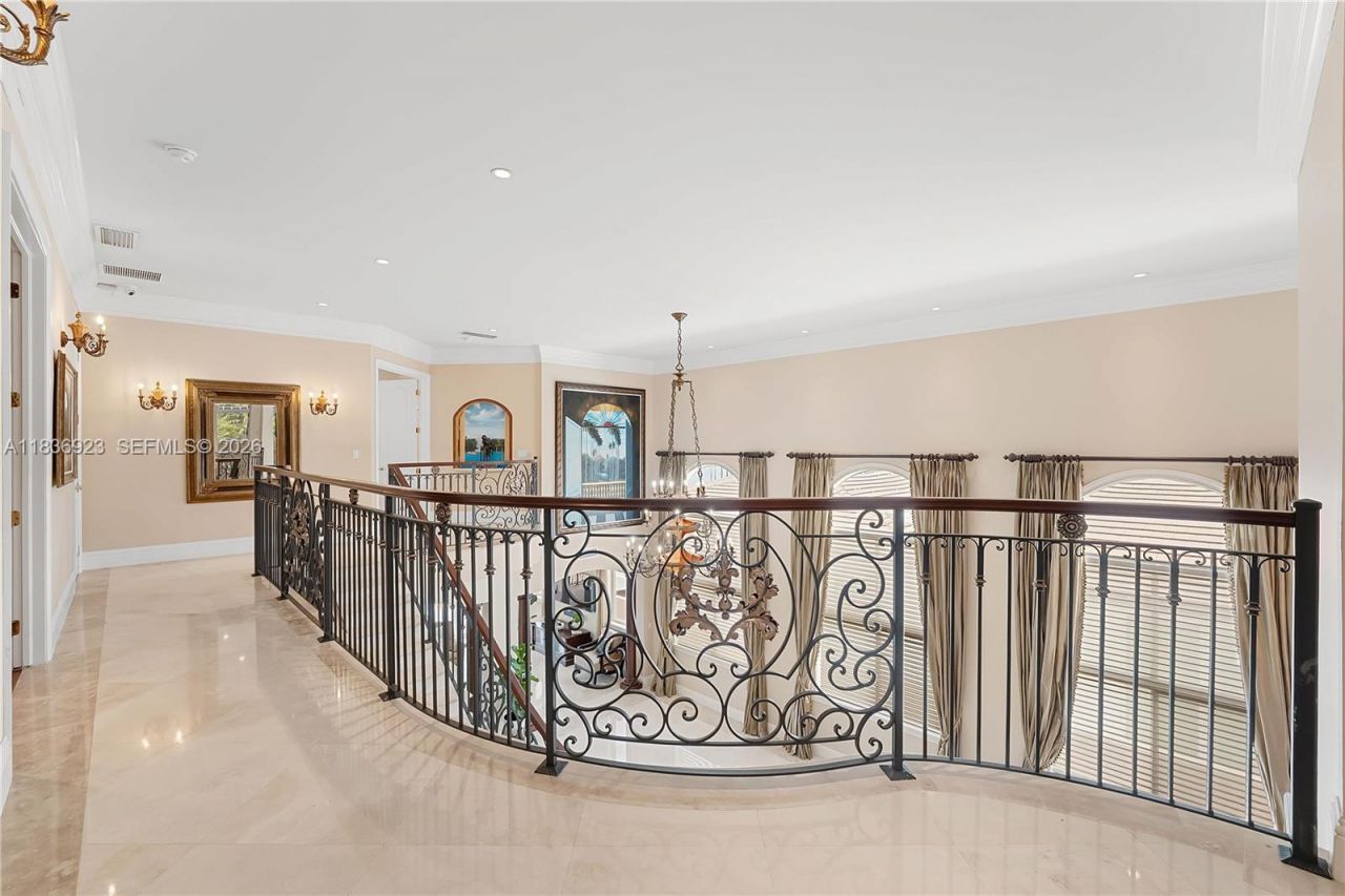 66 S Hibiscus Dr, Miami Beach, FL 33139 Photo