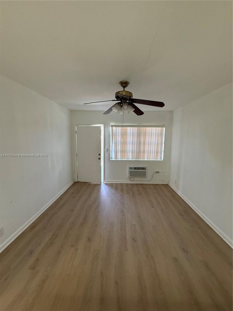 1845 Pembroke Rd, Unit 2-11, Hollywood, FL 33020 Photo