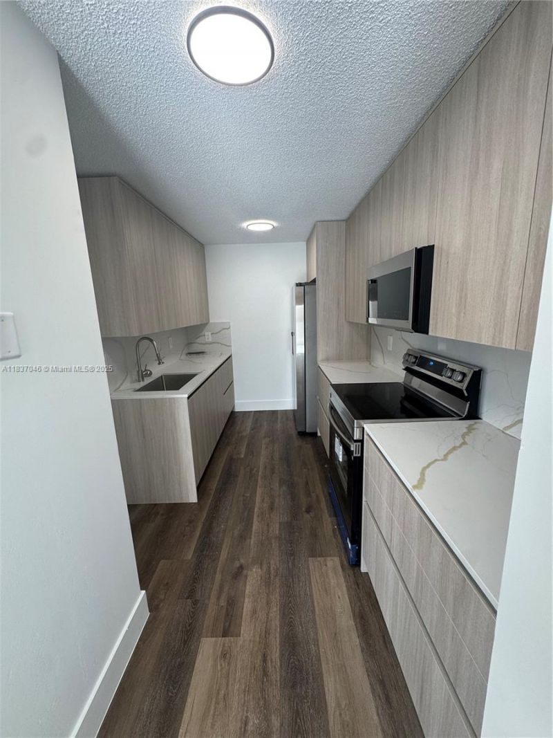 157 NE 12th Ave, Unit 157, Homestead, FL 33030 Photo