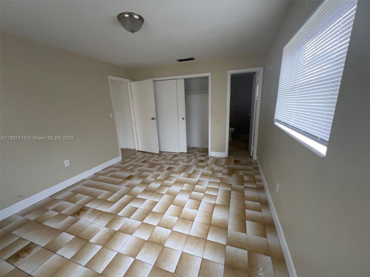 8361 NW 28th Pl, Sunrise, FL 33322 Photo