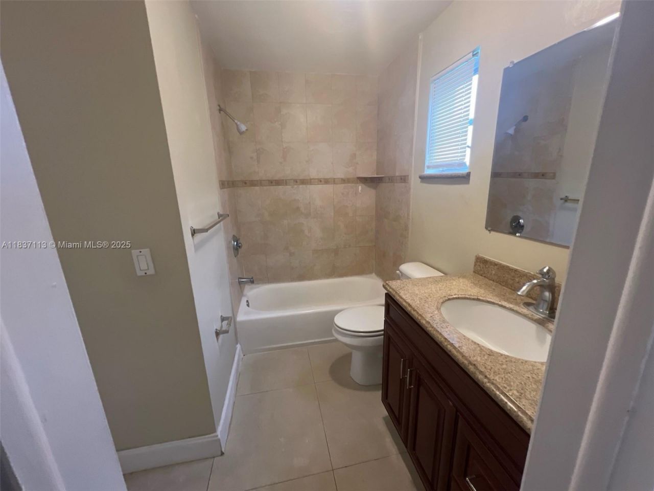 8361 NW 28th Pl, Sunrise, FL 33322 Photo