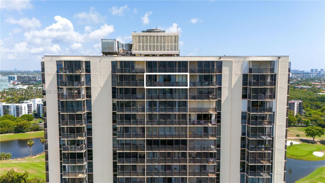 20379 W Country Club Dr, Unit 2636, Aventura, FL 33180 Photo