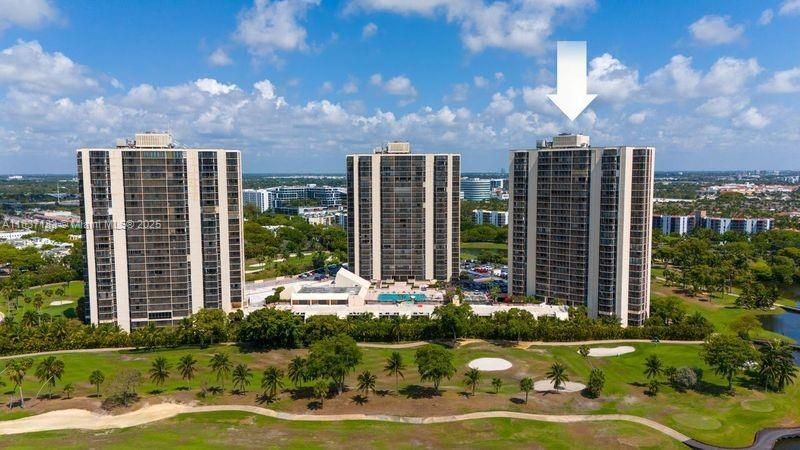 20379 W Country Club Dr, Unit 2636, Aventura, FL 33180 Photo