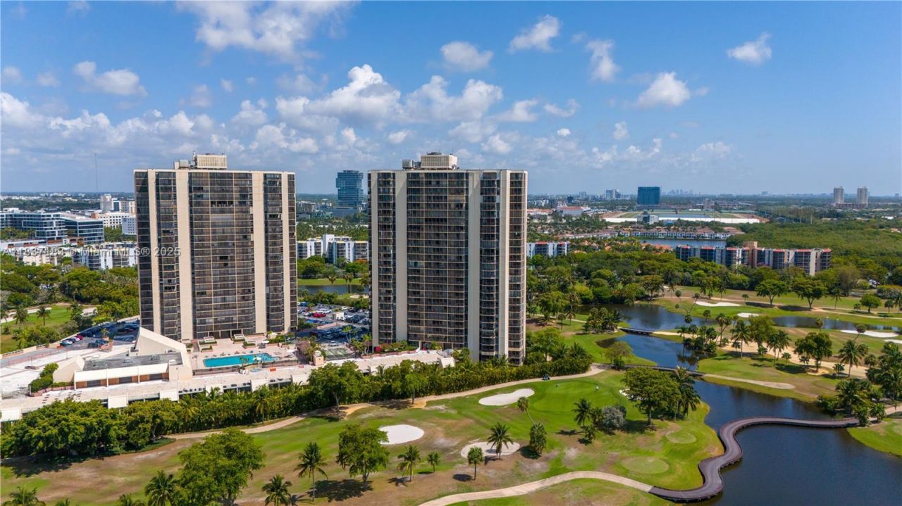 20379 W Country Club Dr, Unit 2636, Aventura, FL 33180 Photo