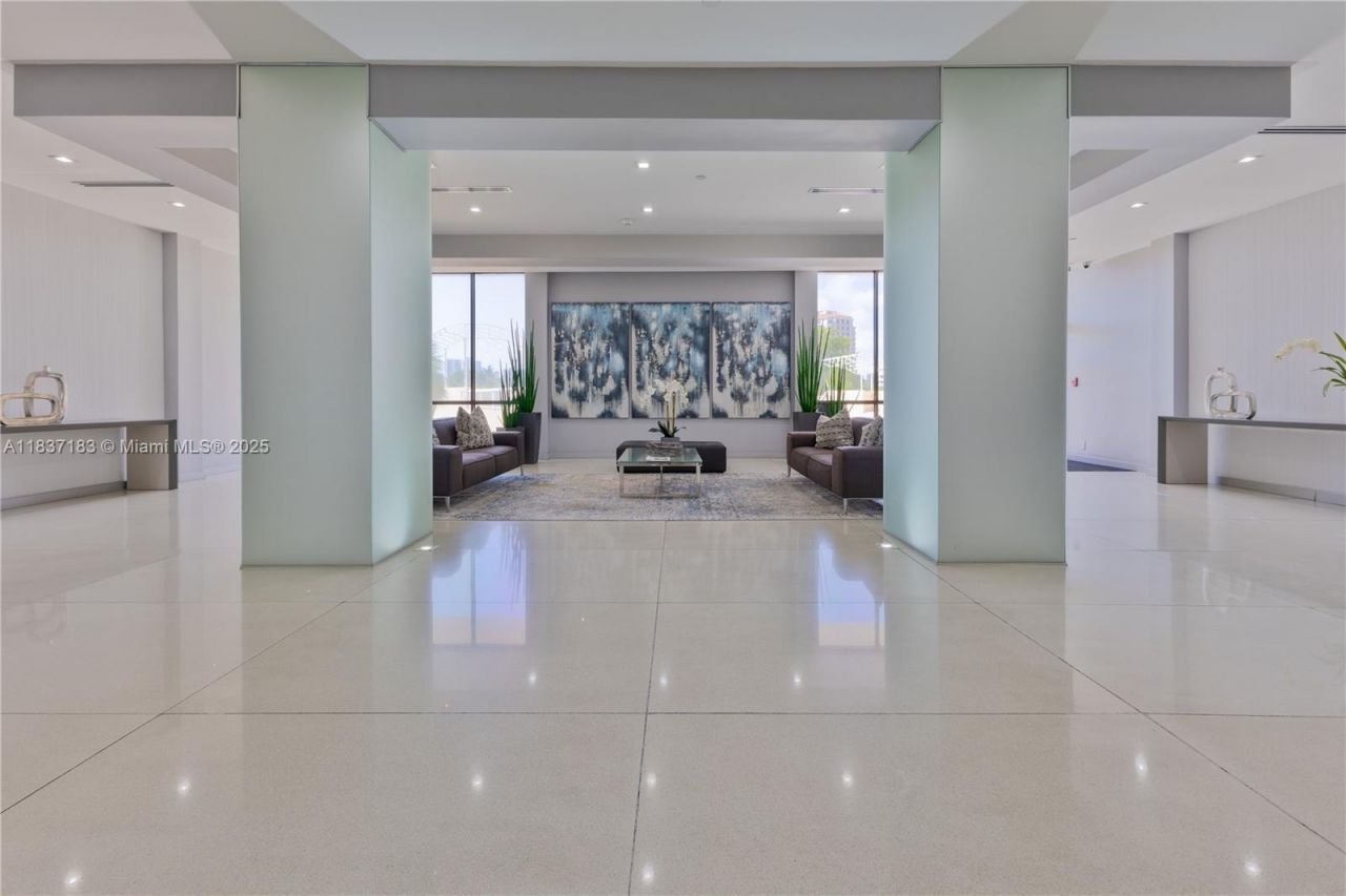 20379 W Country Club Dr, Unit 2636, Aventura, FL 33180 Photo