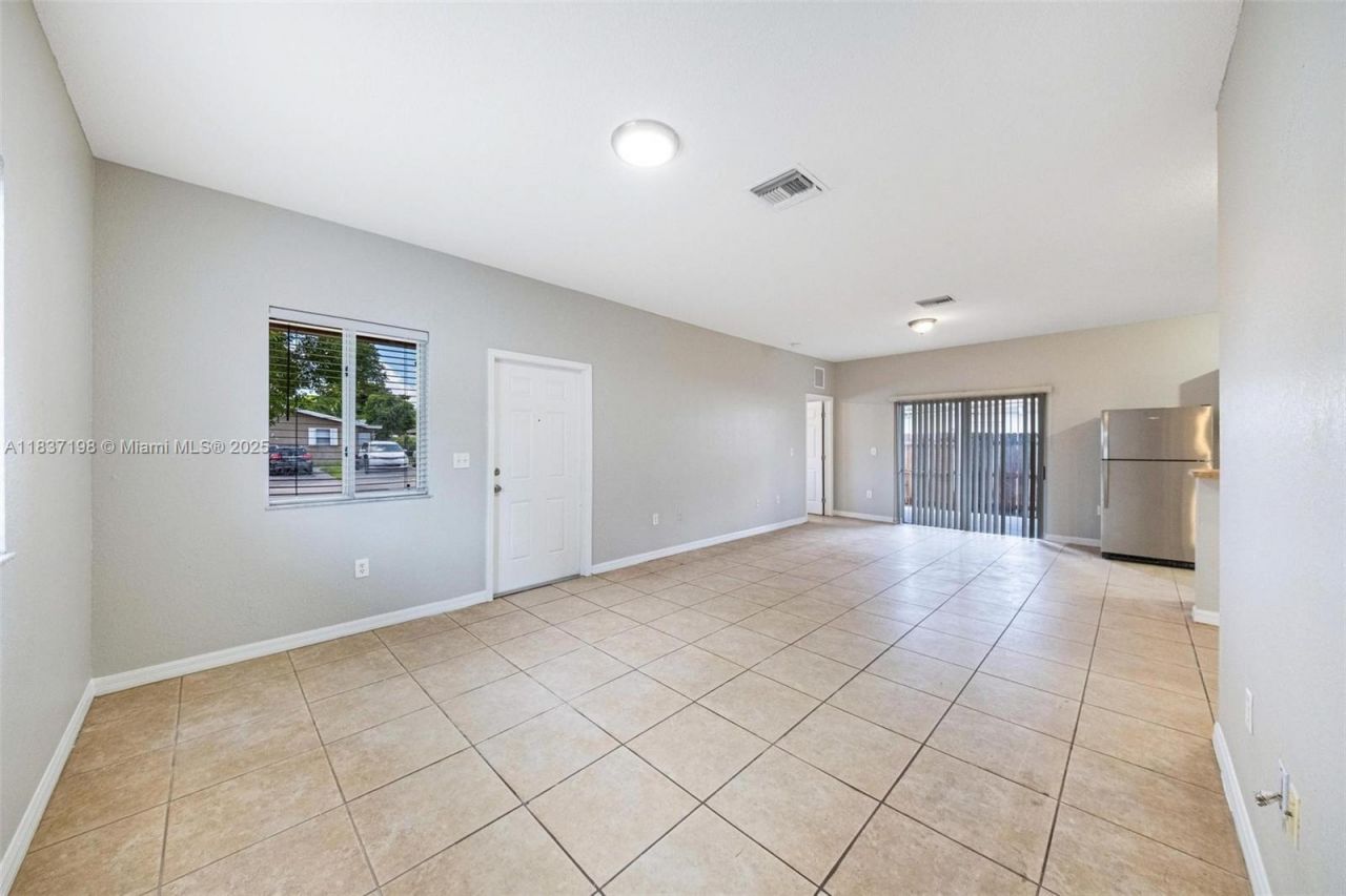 6124 SW 39th St, Miramar, FL 33023 Photo