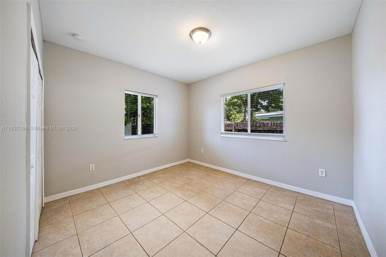 6124 SW 39th St, Miramar, FL 33023 Photo