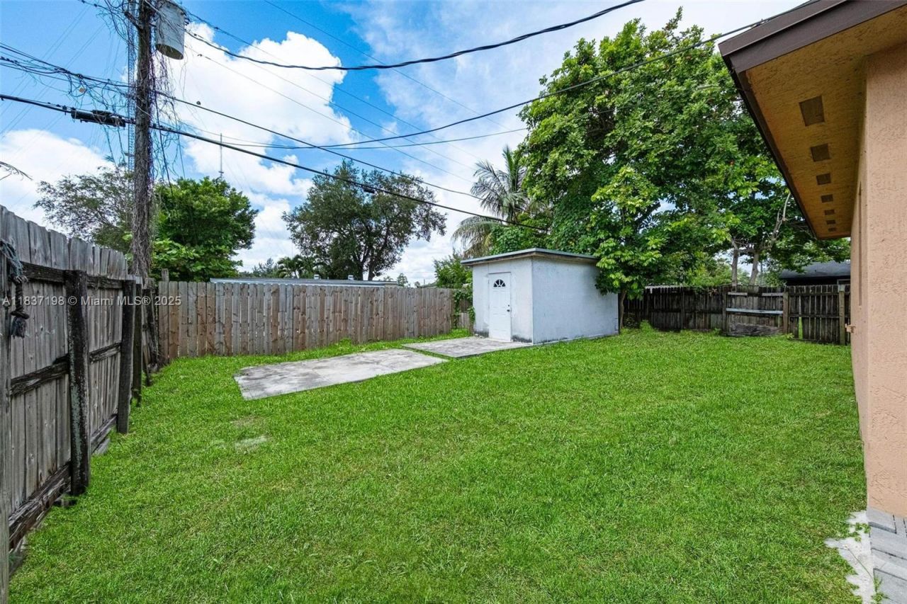 6124 SW 39th St, Miramar, FL 33023 Photo