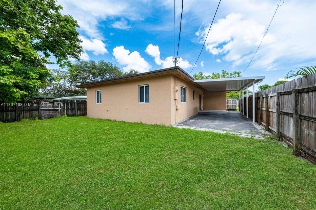 6124 SW 39th St, Miramar, FL 33023 Photo