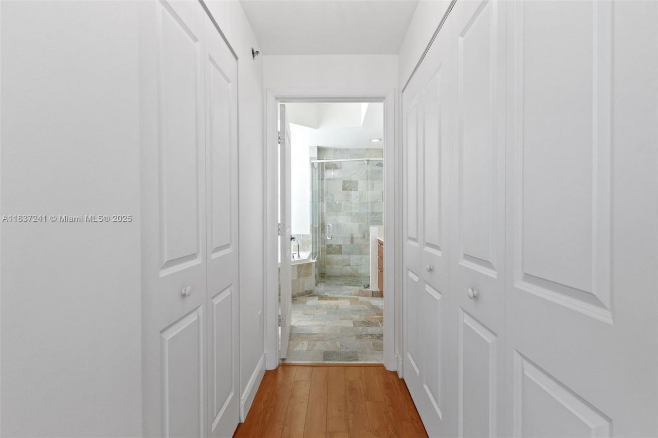 2681 N Flamingo Rd, Unit 2508S, Sunrise, FL 33323 Photo