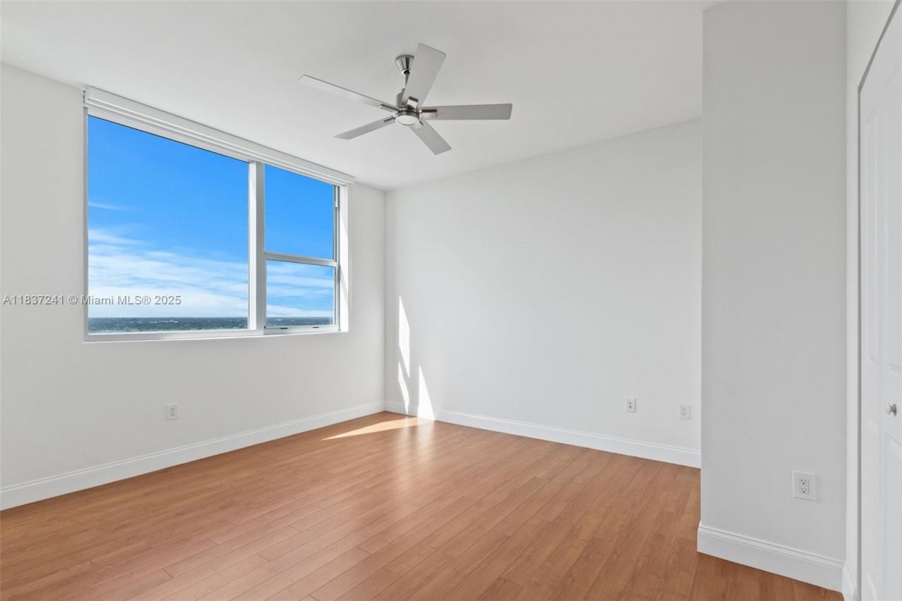 2681 N Flamingo Rd, Unit 2508S, Sunrise, FL 33323 Photo