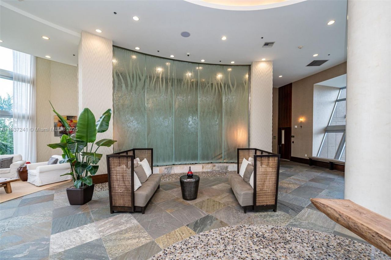 2681 N Flamingo Rd, Unit 2508S, Sunrise, FL 33323 Photo