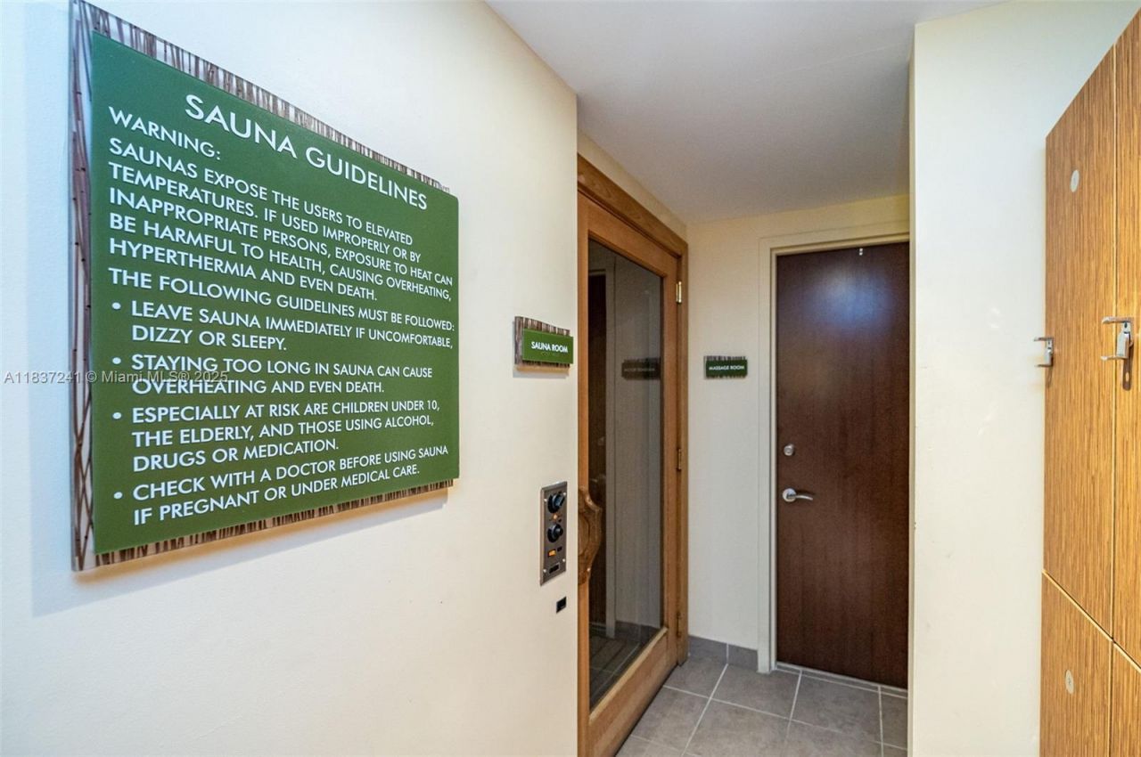 2681 N Flamingo Rd, Unit 2508S, Sunrise, FL 33323 Photo