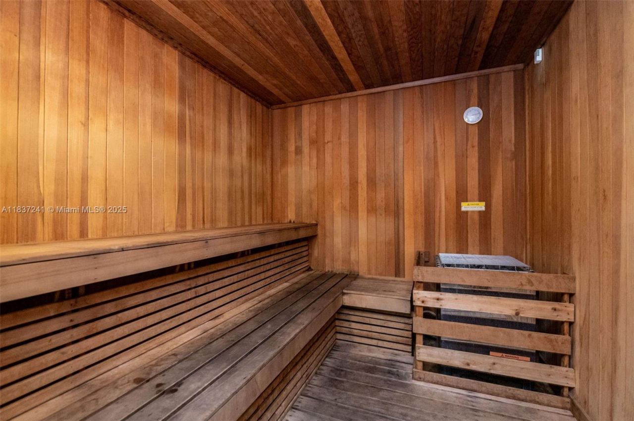 2681 N Flamingo Rd, Unit 2508S, Sunrise, FL 33323 Photo