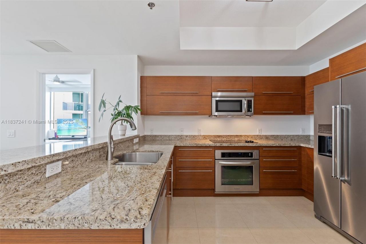 2681 N Flamingo Rd, Unit 2508S, Sunrise, FL 33323 Photo