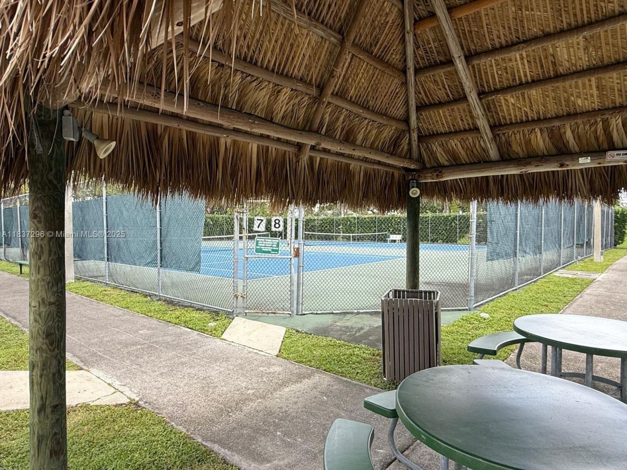 15320 SW 53rd St, Miami, FL 33185 Photo