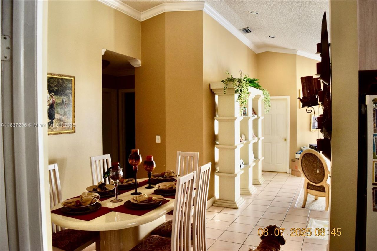 15320 SW 53rd St, Miami, FL 33185 Photo