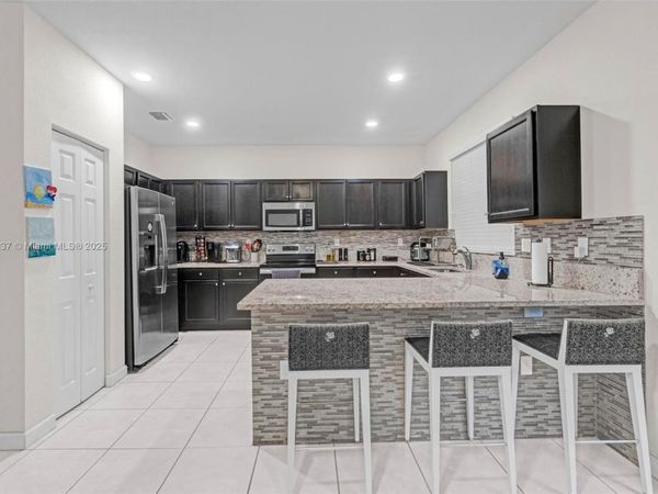 11413 SW 253rd St, Homestead, FL 33032