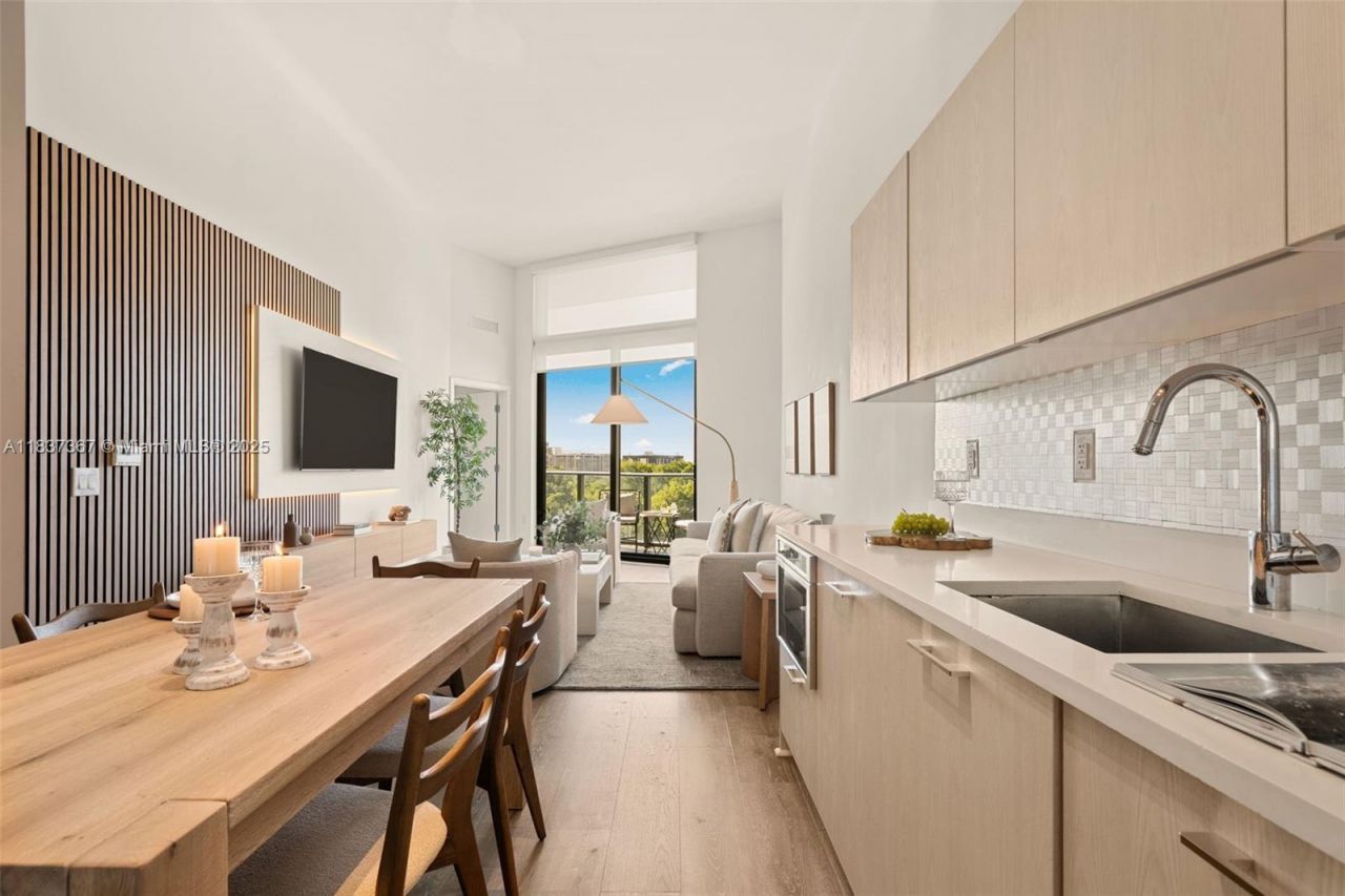 501 NE 31st St, Unit 410, Miami, FL 33137 Photo