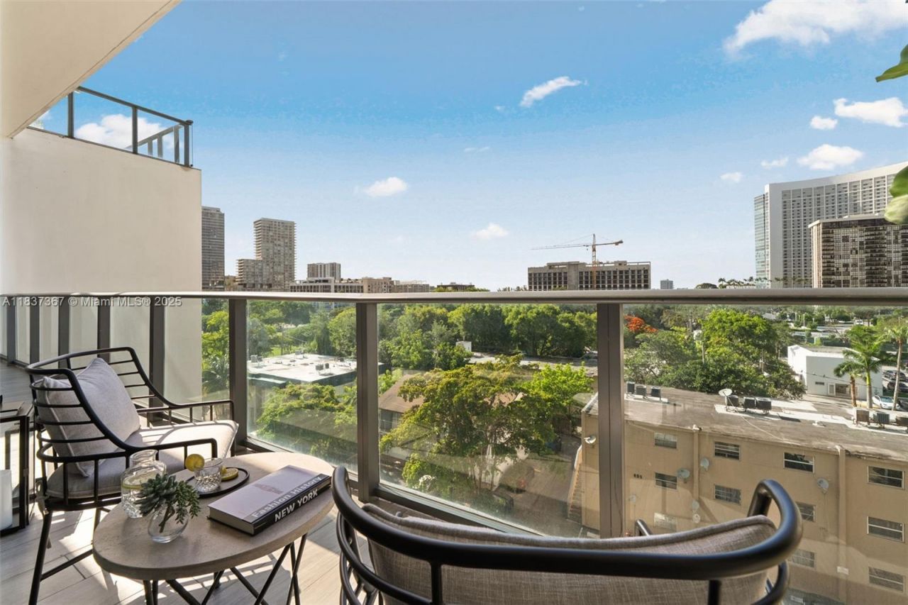 501 NE 31st St, Unit 410, Miami, FL 33137 Photo