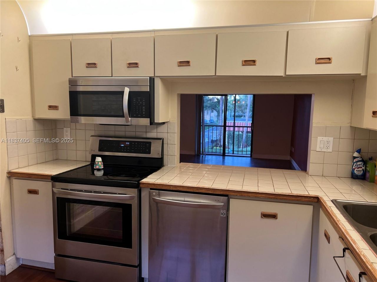 9850 Hammocks Blvd, Unit 107, Miami, FL 33196 Photo