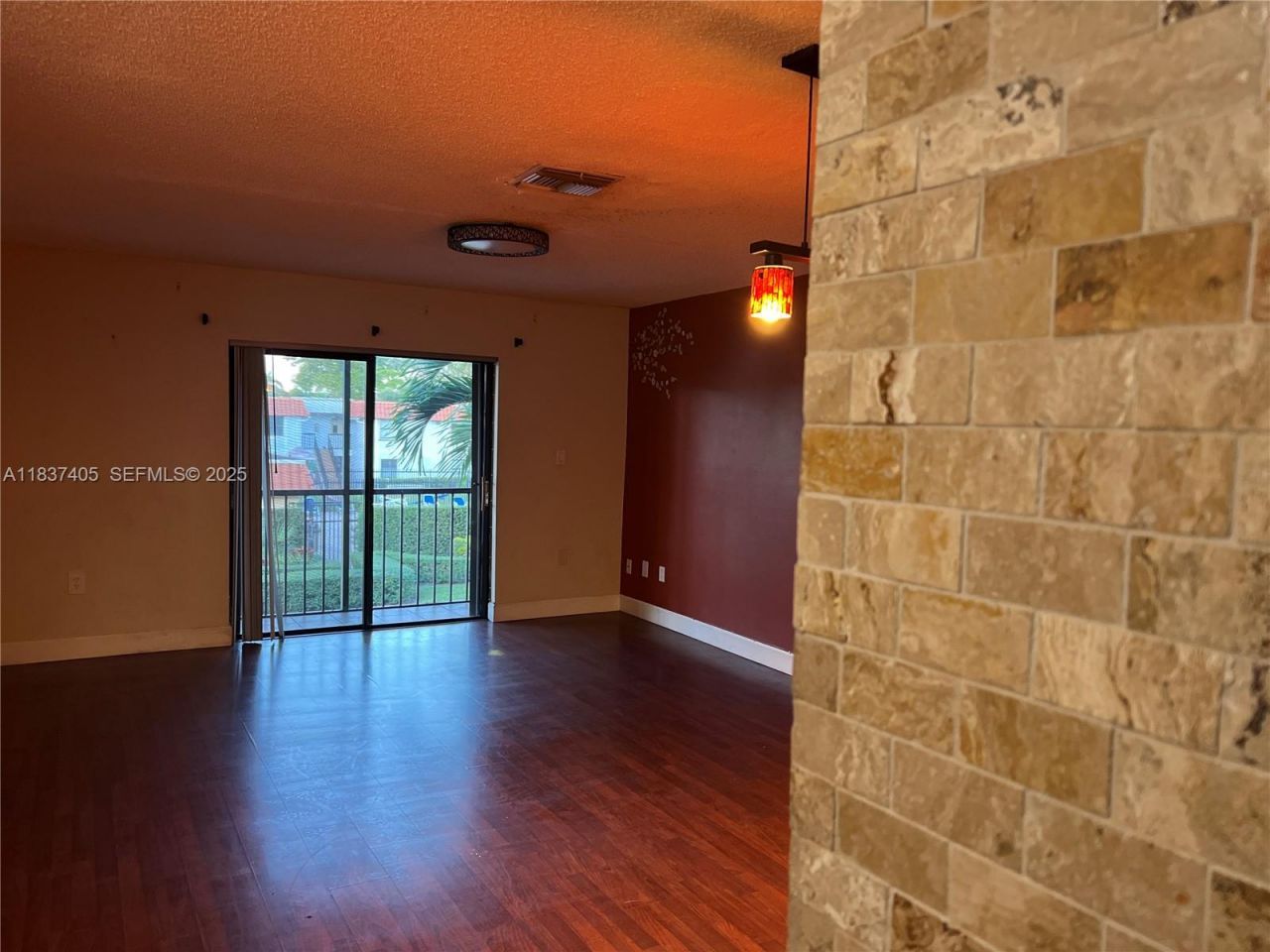 9850 Hammocks Blvd, Unit 107, Miami, FL 33196 Photo