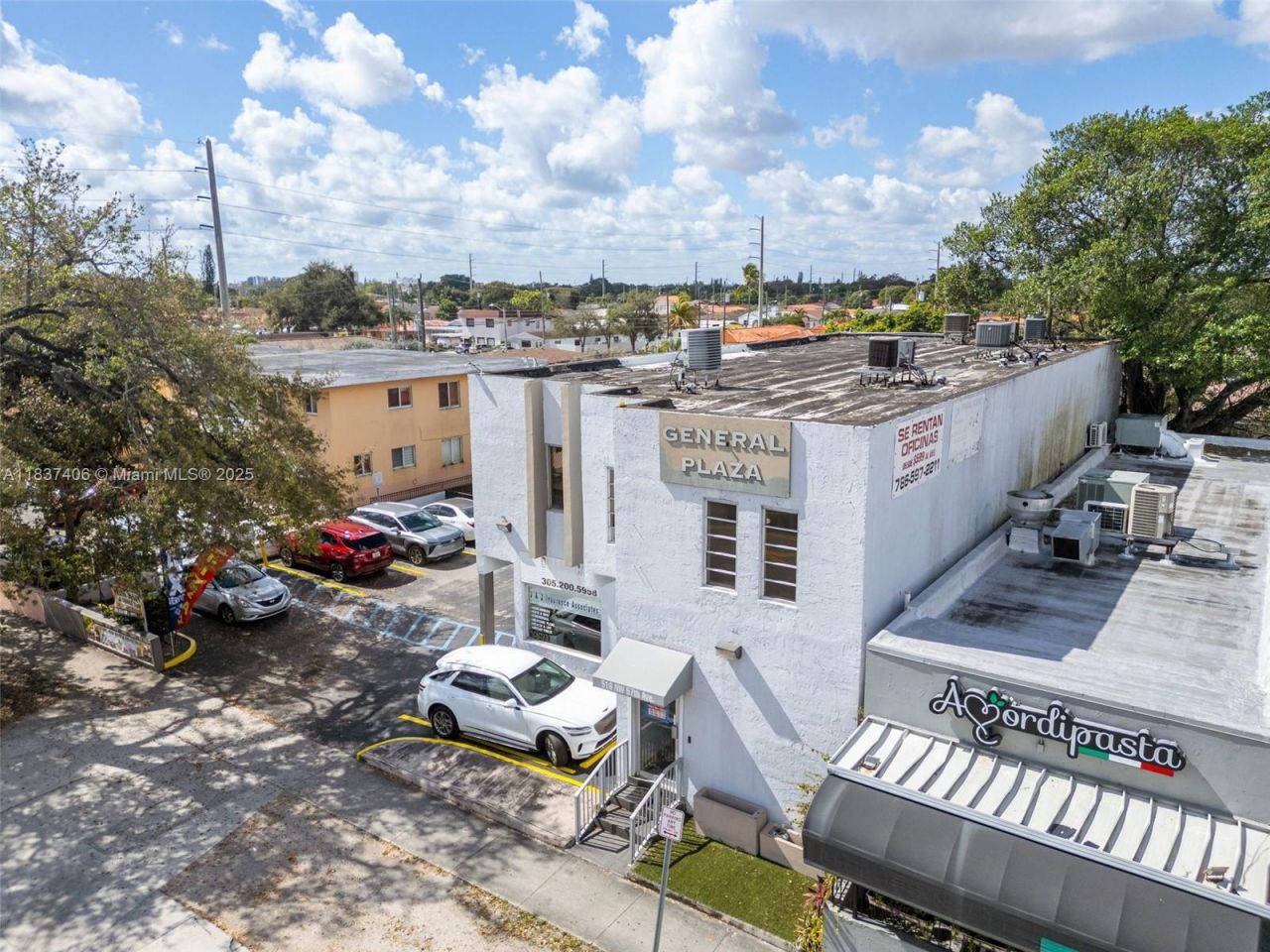 516 NW 57th Ave, Miami, FL 33126 Photo