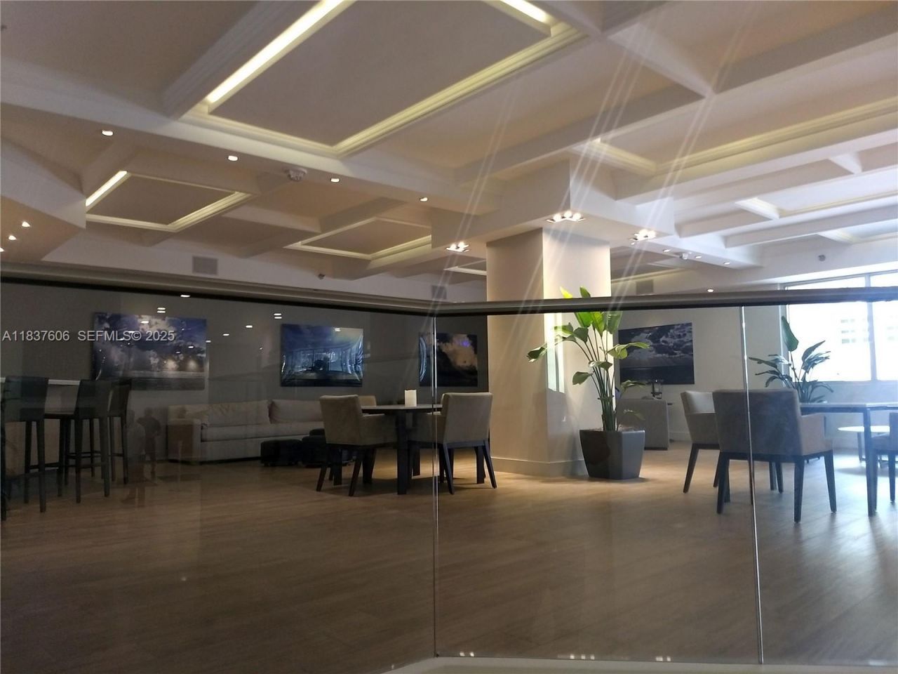 100 Lincoln Rd, Unit 1206, Miami Beach, FL 33139 Photo