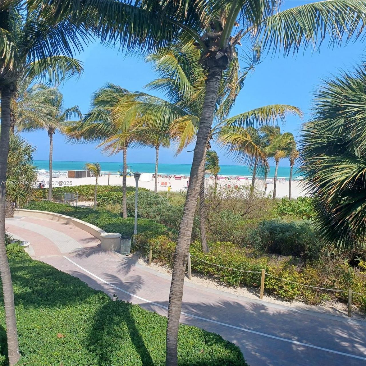 100 Lincoln Rd, Unit 1206, Miami Beach, FL 33139 Photo