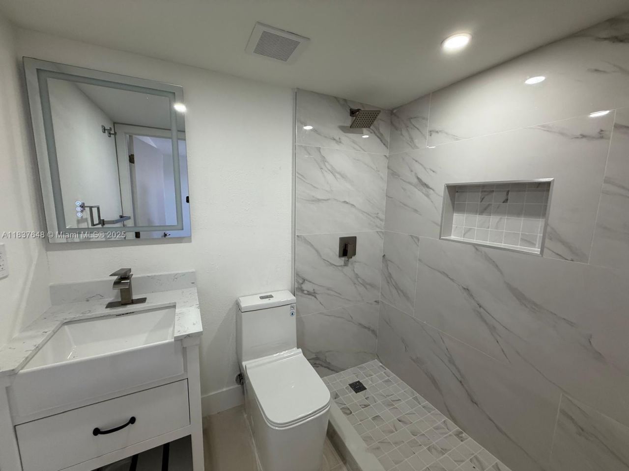 1494 W 34th St, Riviera Beach, FL 33404 Photo