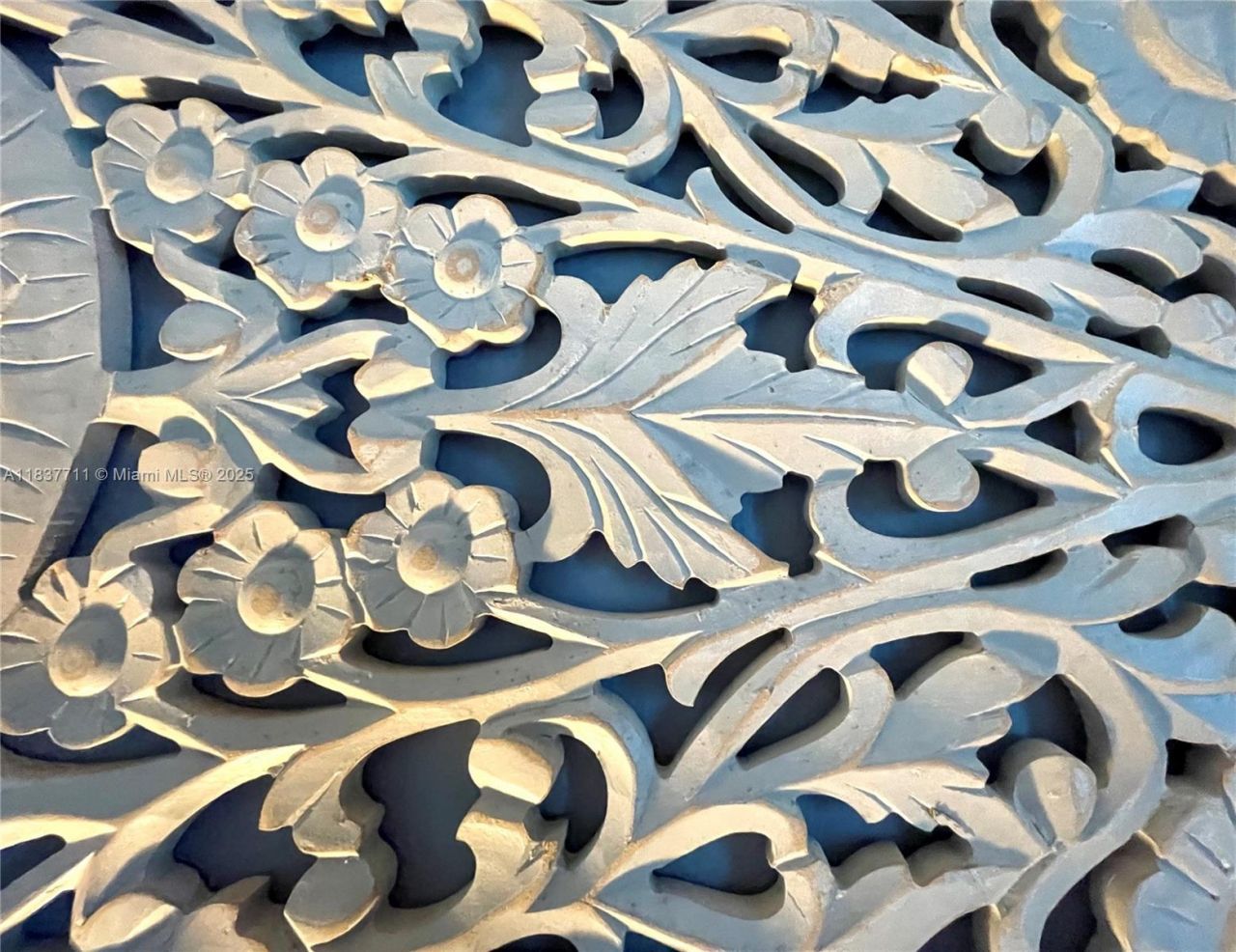 5445 Collins Ave, Unit 1515, Miami Beach, FL 33140 Photo