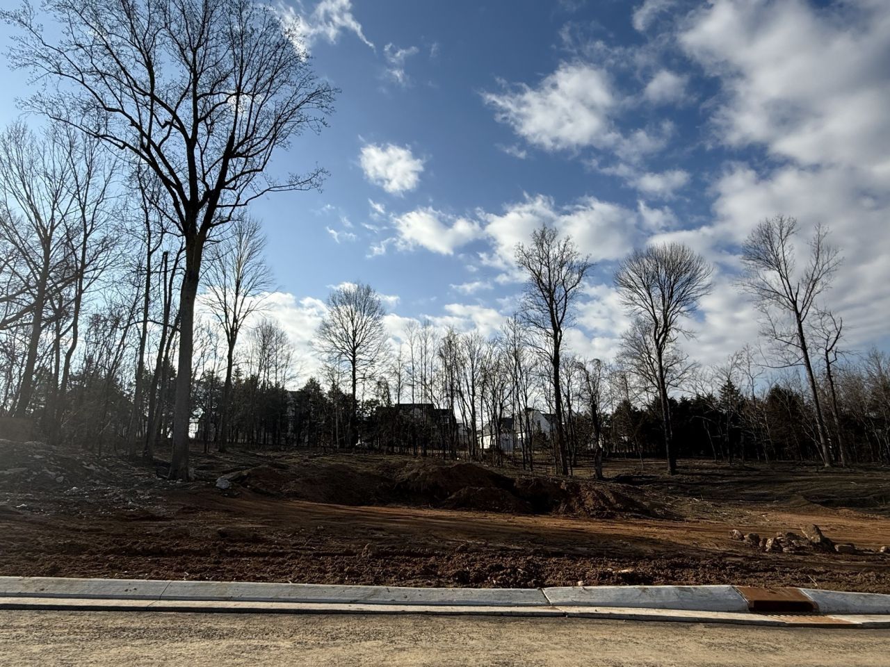 5713 Nola Dr, Arrington, TN 37014 Main Photo