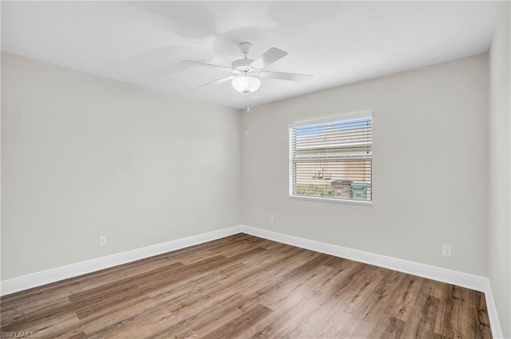 915 SE 33rd Ter, Cape Coral, FL 33904 Photo