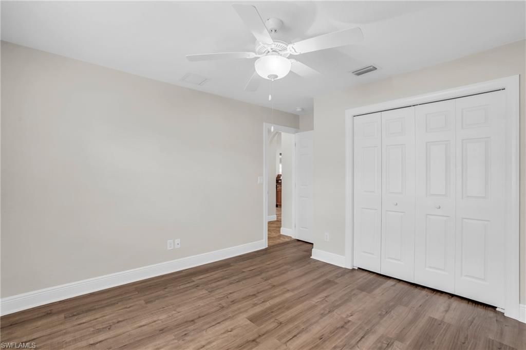 915 SE 33rd Ter, Cape Coral, FL 33904 Photo