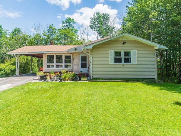 17 Hillside Place, Fallsburg, NY 12779