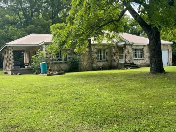 366 Hillhollow Road, Marshall, AR 72650
