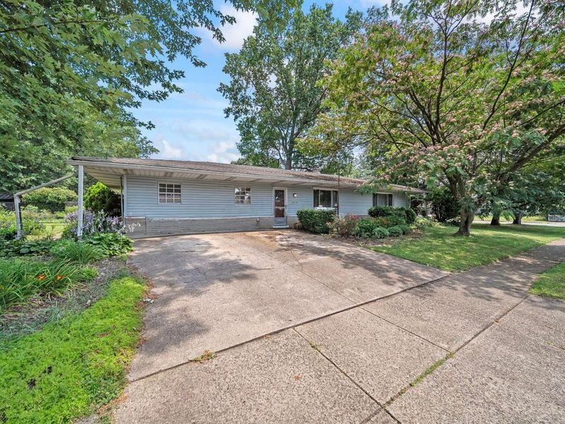 3750 Dresden Street, Columbus, OH 43224 Photo 2