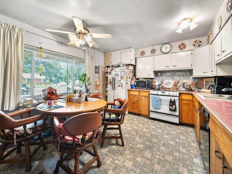 3750 Dresden Street, Columbus, OH 43224 Photo 4