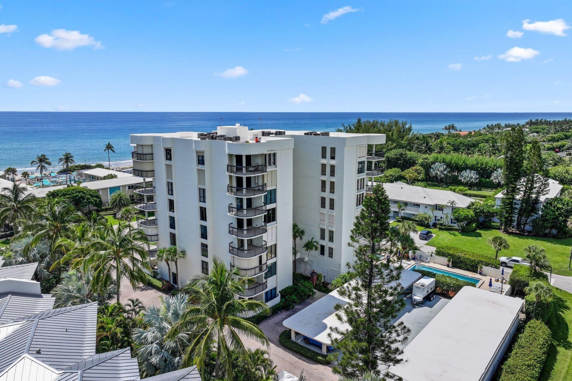 3900 N Ocean Boulevard, Unit Lanai, Gulf Stream, FL 33483 Photo