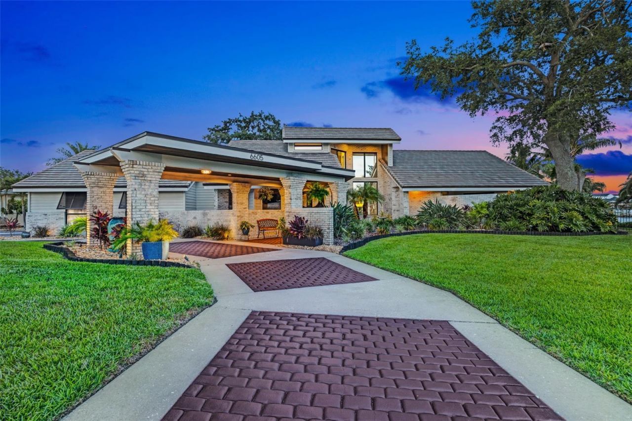 6605 Seabird Way, Apollo Beach, FL 33572 Photo