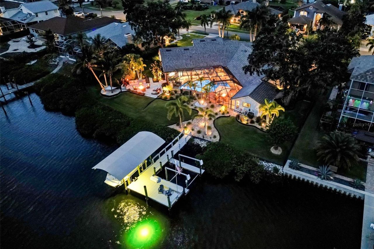 6605 Seabird Way, Apollo Beach, FL 33572 Photo