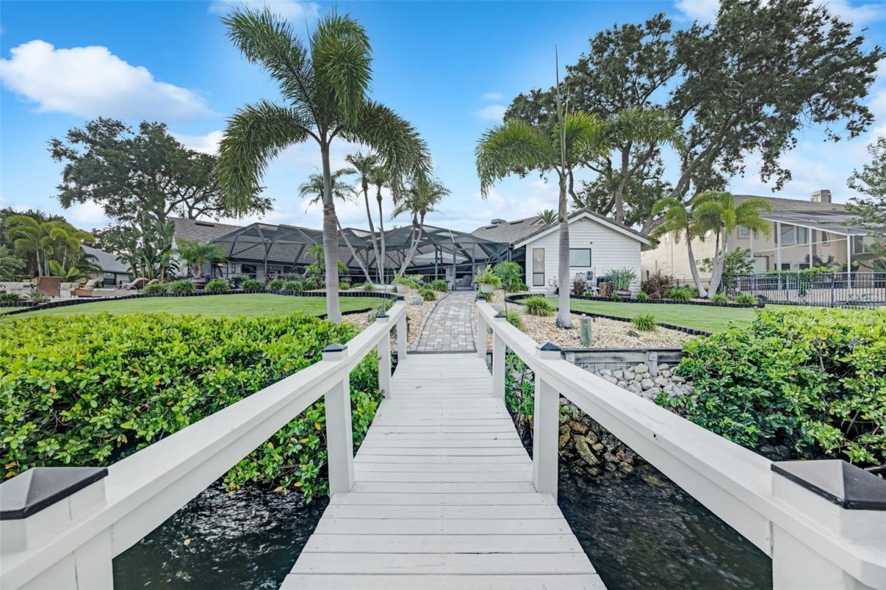 6605 Seabird Way, Apollo Beach, FL 33572 Photo